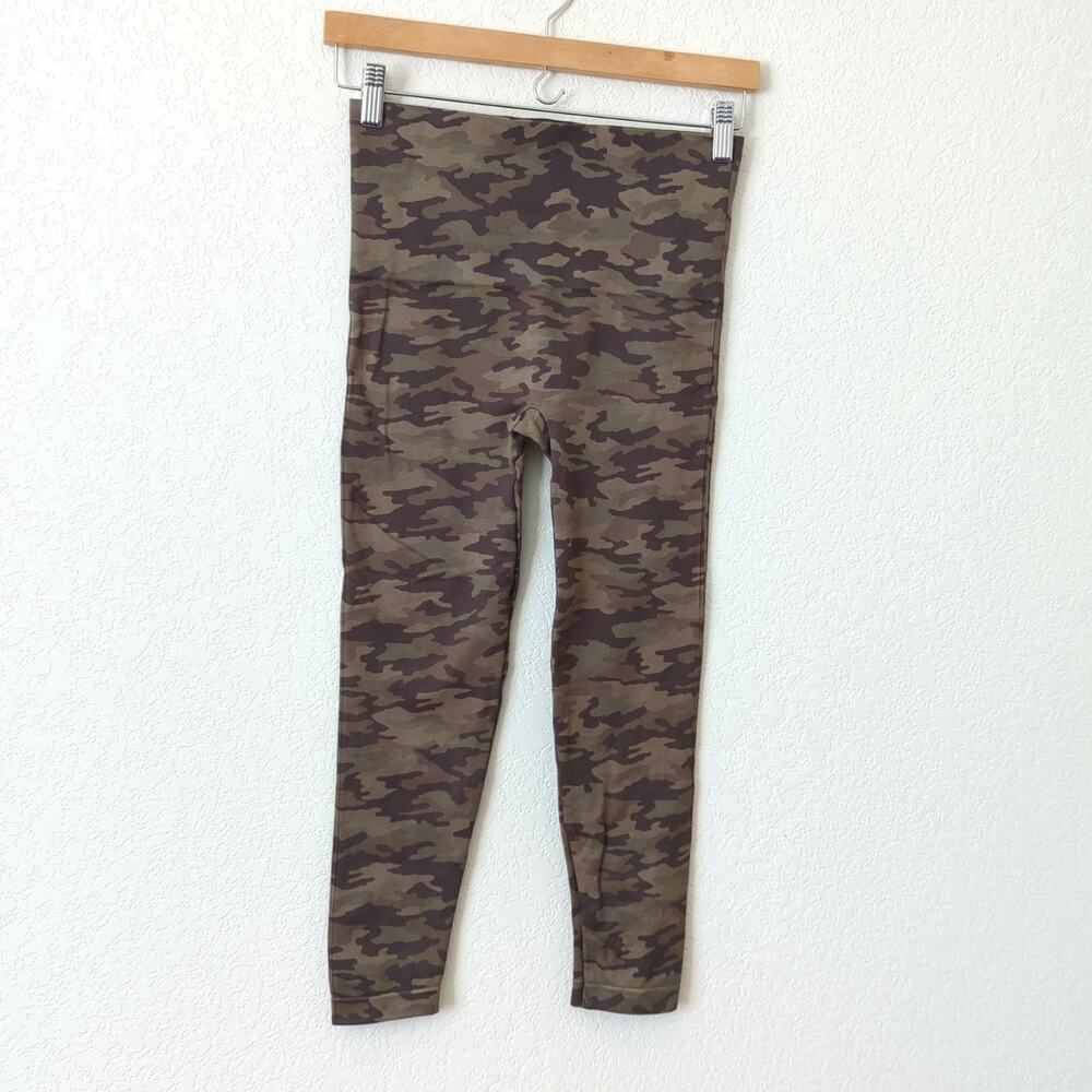 Spanx Womens Leggings Camo Print Large Slimming Tummy‎ Seamless Look At Me Now L
